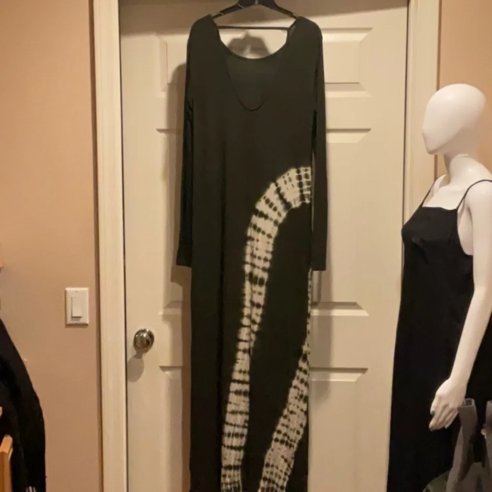 Olive tie dye maxi dress - Picture 2 of 3